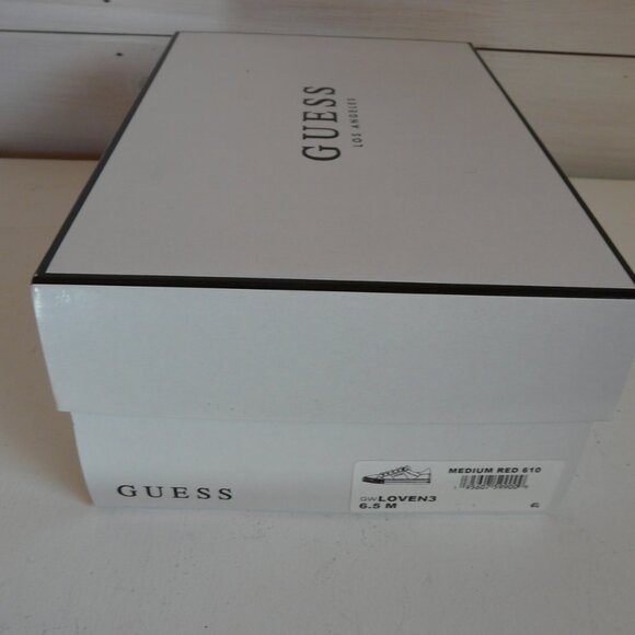 GUESS Womens Loven Sneaker, Red 610, size 6.5US - Picture 8 of 9